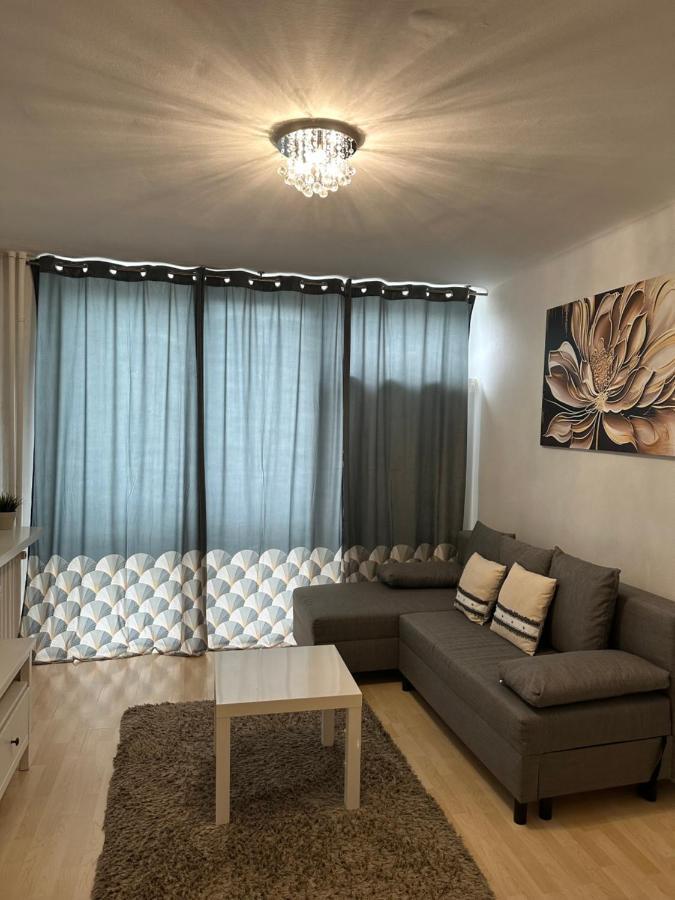Coser Apartamenty III Warszawa Eksteriør billede
